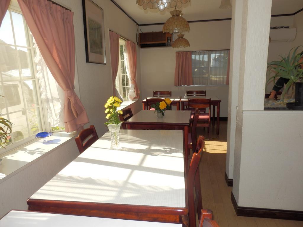 Izumi Hotel อิซุ ภายนอก รูปภาพ