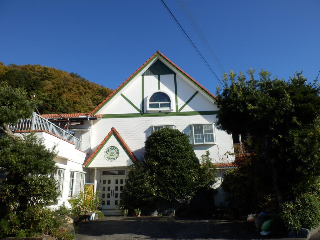 Izumi Hotel อิซุ ภายนอก รูปภาพ
